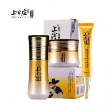 � ���f ����